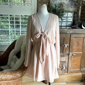 SHOWPO BE FABULOUS DRESS IN BLUSH TIE FRONT NEW 10